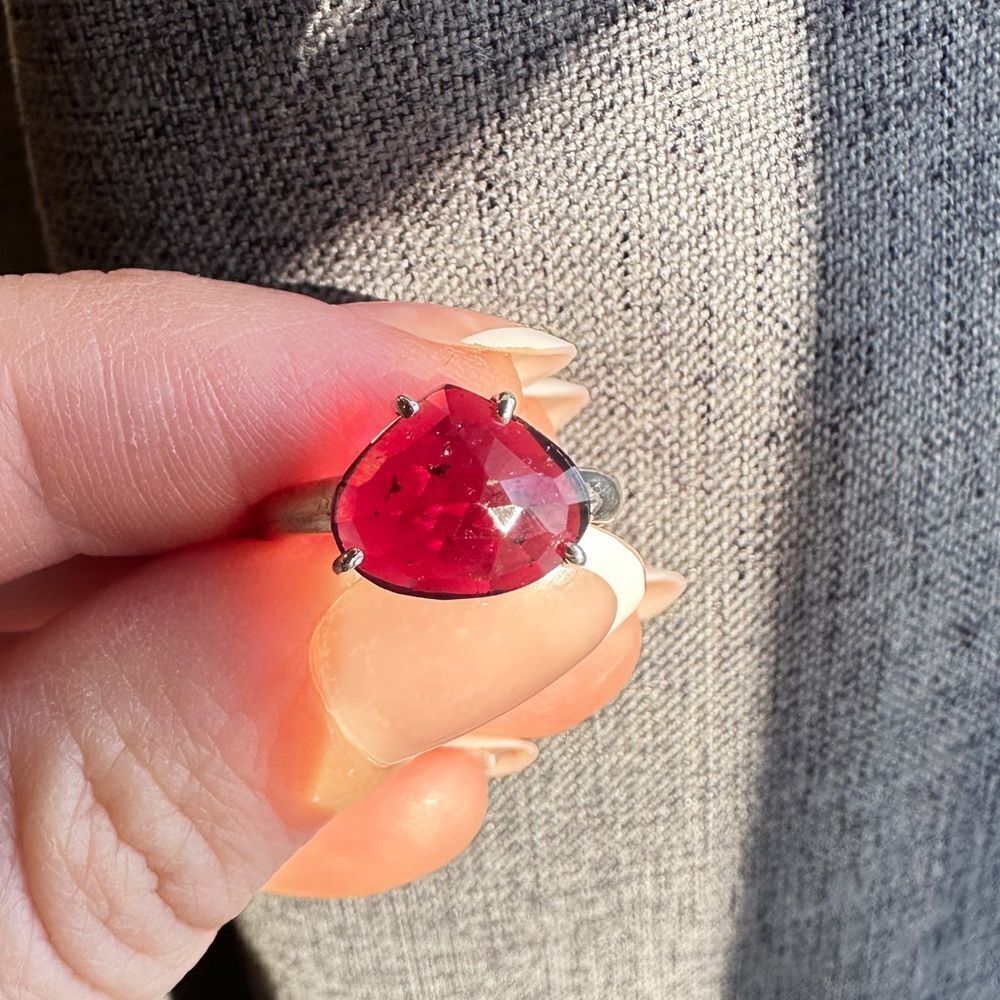 3.1ct pear cut rhodalite garnet‎ in stamped 925 solitaire ring!